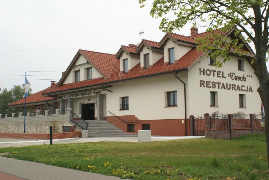 Hotel Dworski Galaktyczny Park Warzymice المظهر الخارجي الصورة